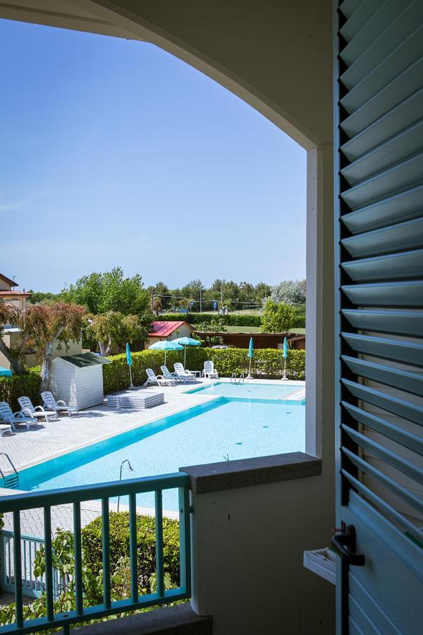 Apartments In Residence In Vada With Swimming Pool 450 Meters From The Sea Exteriör bild