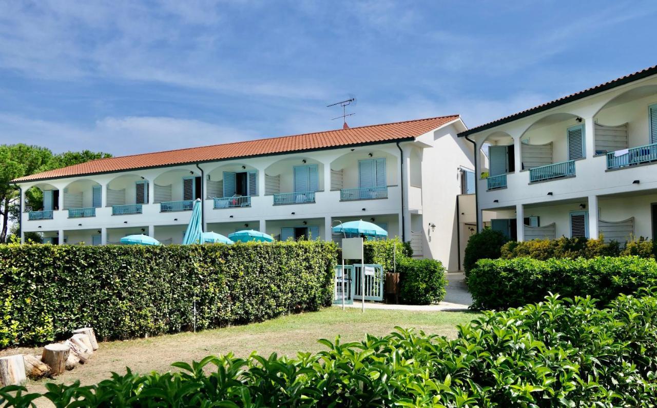Apartments In Residence In Vada With Swimming Pool 450 Meters From The Sea Exteriör bild