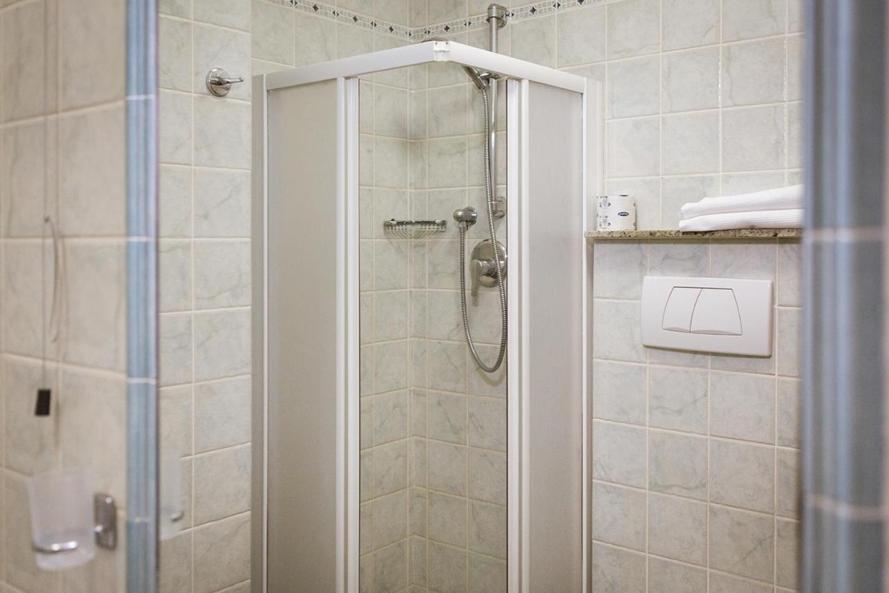 Apartments In Residence In Vada With Swimming Pool 450 Meters From The Sea Exteriör bild
